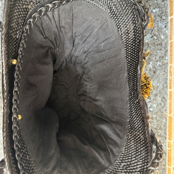 MacKenzie Childs RARE Handbag. Black "Bucket Bag" w/gorgeous detail Estate Find - Picture 8 of 12